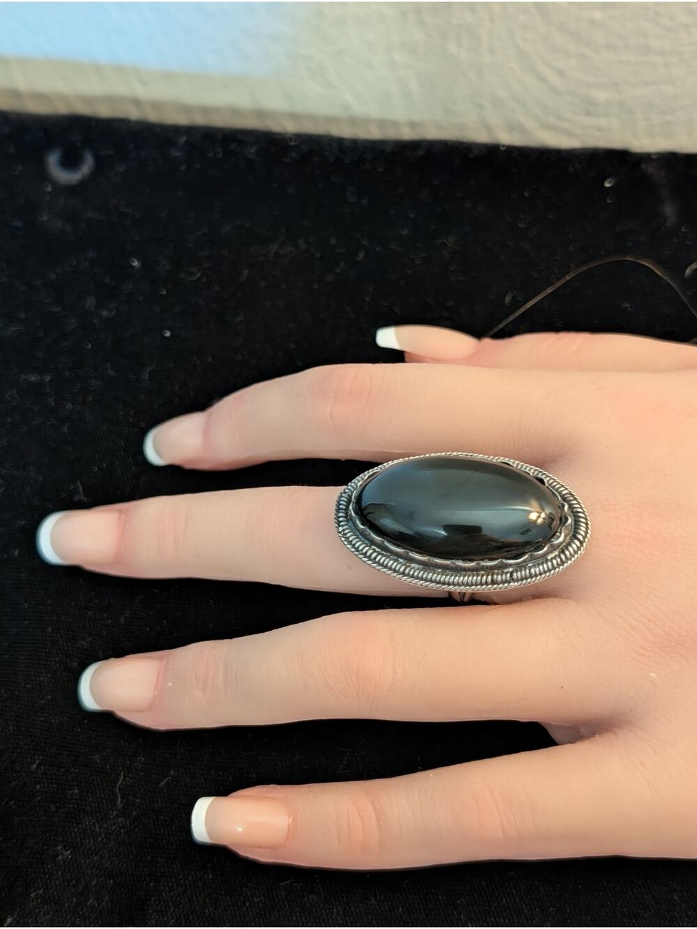 Vintage 925 Sterling Silver Mexico Large Oval Black Stone Ring Size 5.25